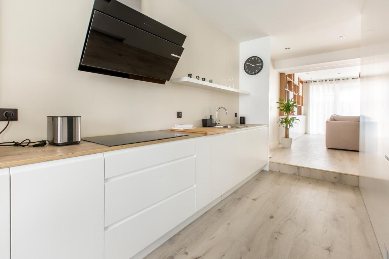 Appartement spacieux et moderne 4 chambres à 5mn à pieds République Lille Exterior foto